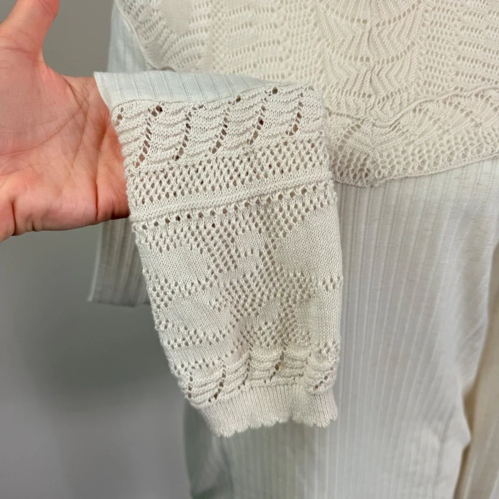 Free People Colette Cream Ribbed Knit Top Crochet Lace Yoke and Cuffs Size Lrg.